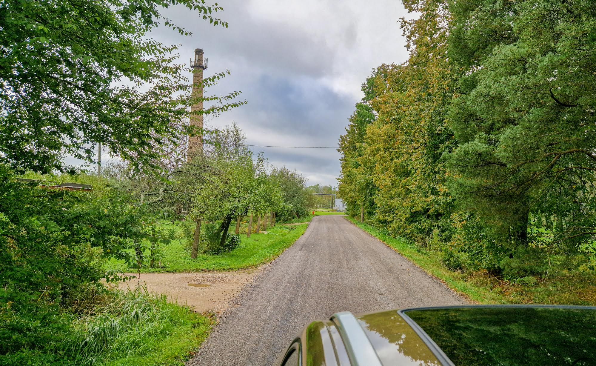 Liitva piirkonna teelõik sai kõvakatte alla